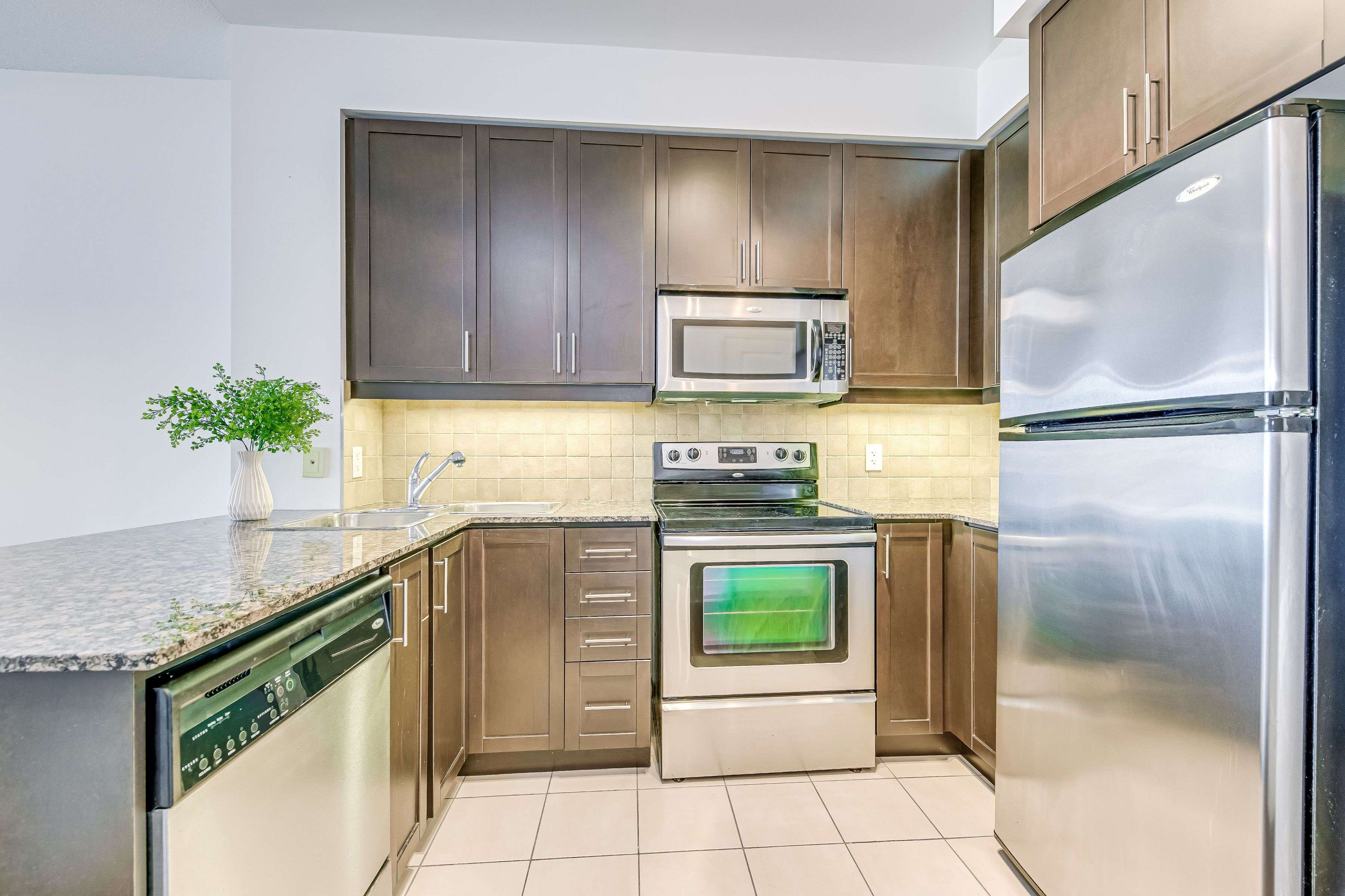 Mississauga, ON L4Z 0A5,80 Absolute AVE #2909
