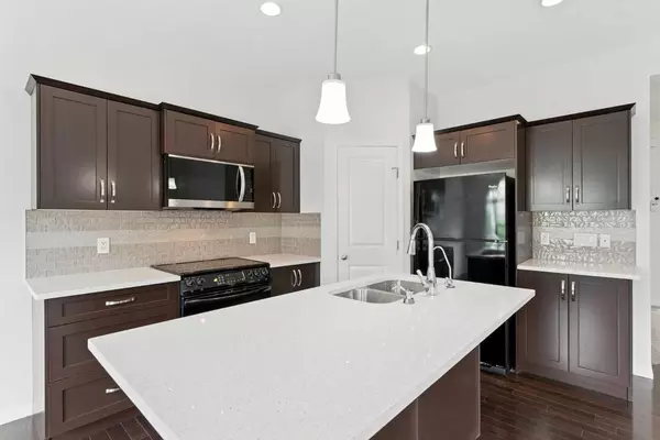 Calgary, AB T3J 0M7,125 Saddlelake GN NE