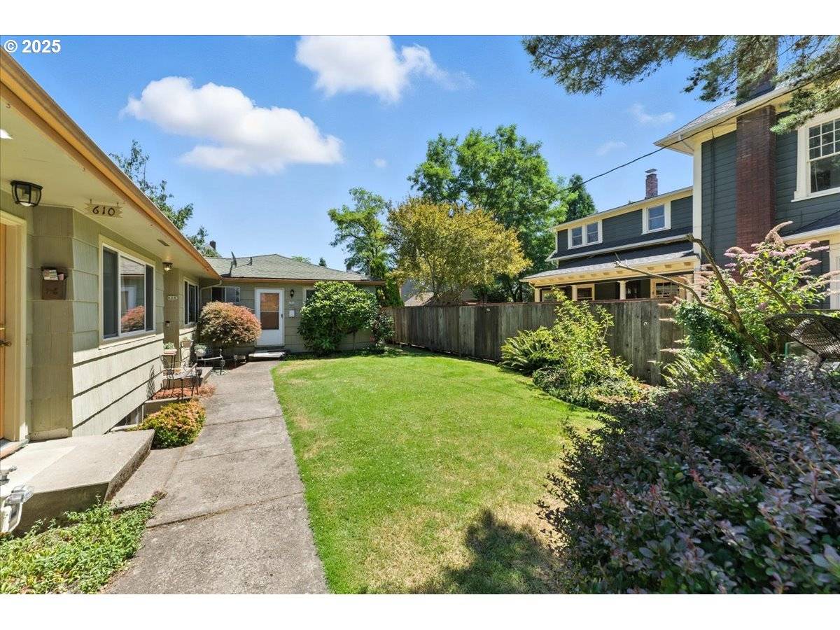 Portland, OR 97213,606 NE 72ND AVE