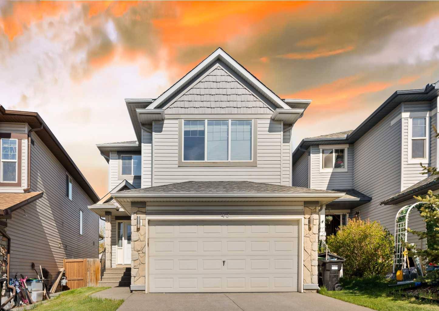 45 Pantego Link Northwest, Calgary, AB T3K 0C4