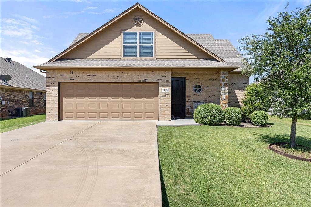 3210 Mccoy Lane, Granbury, TX 76049