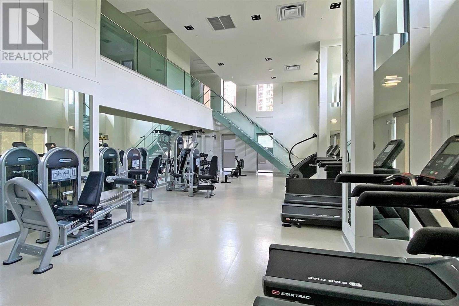 Richmond Hill, ON L4B 0A6,75 Oneida CRES #1203