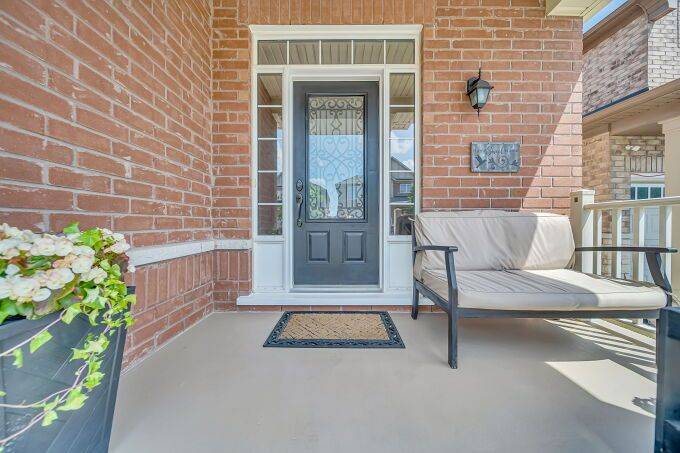 Brampton, ON L7A 0V6,47 Agricola RD