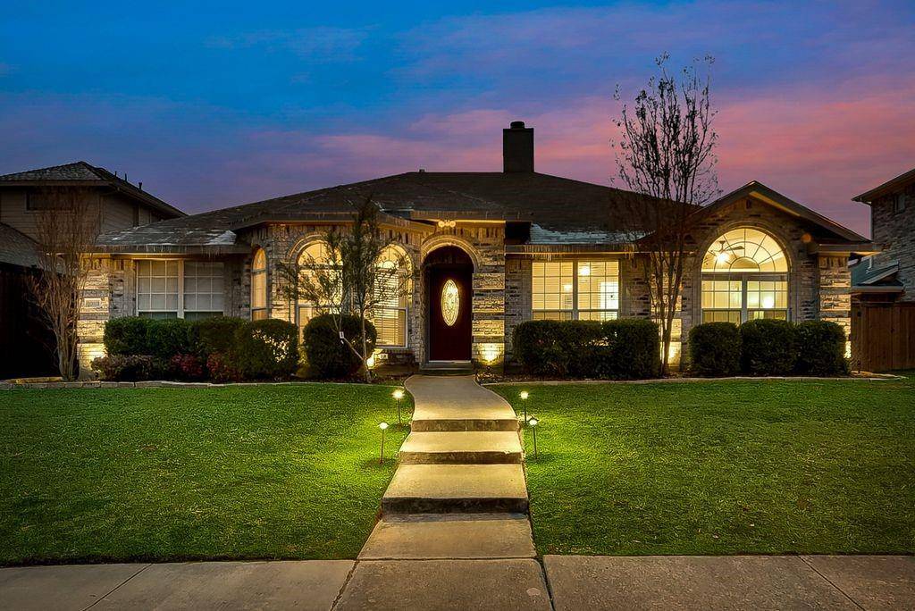 Rowlett, TX 75088,8318 Luna Drive