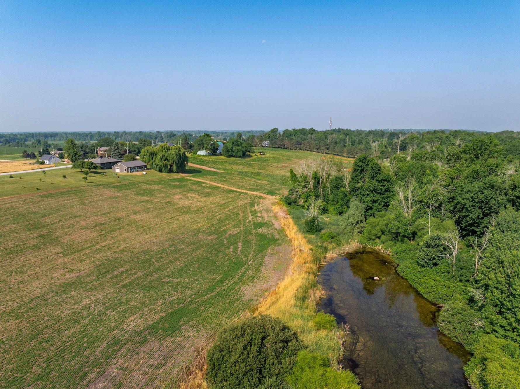 Grimsby, ON L3M 4E7,298 RIDGE RD W
