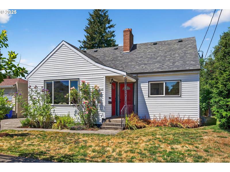 7945 SE CENTER ST, Portland, OR 97206