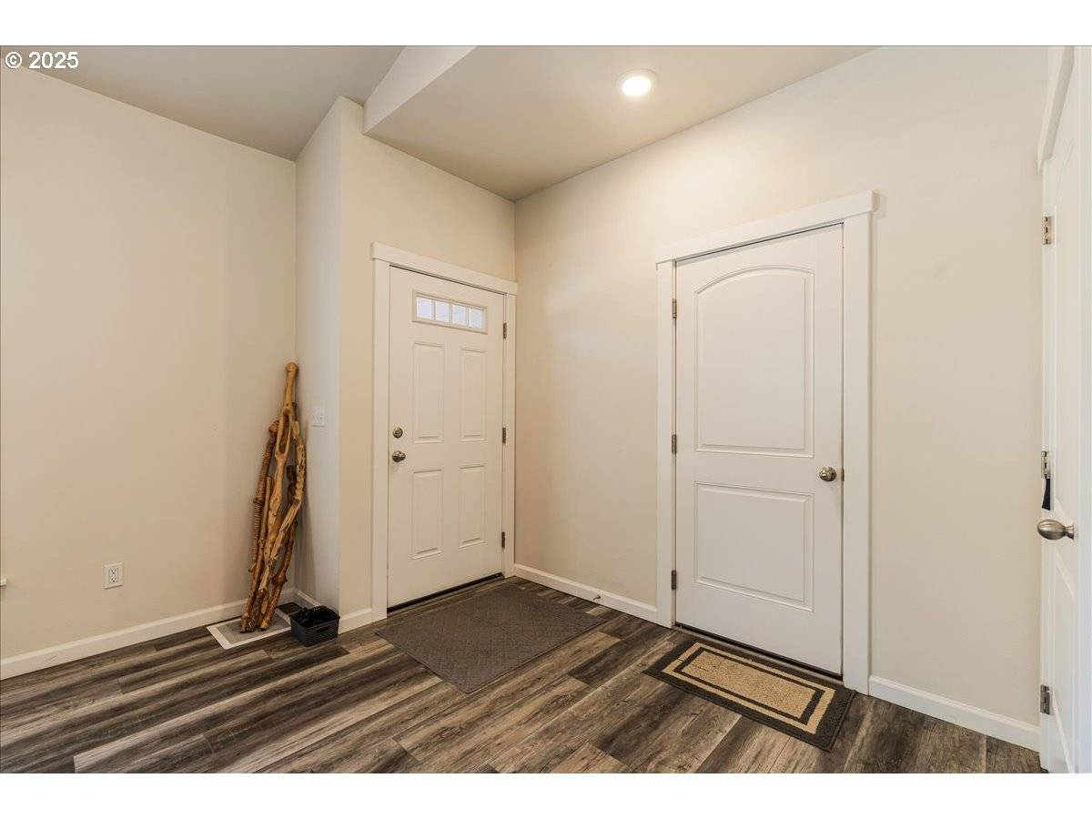 Vernonia, OR 97064,254 E I ST