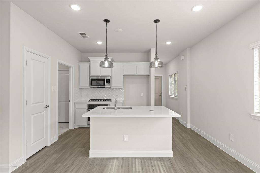 Princeton, TX 75407,215 Griffith Drive