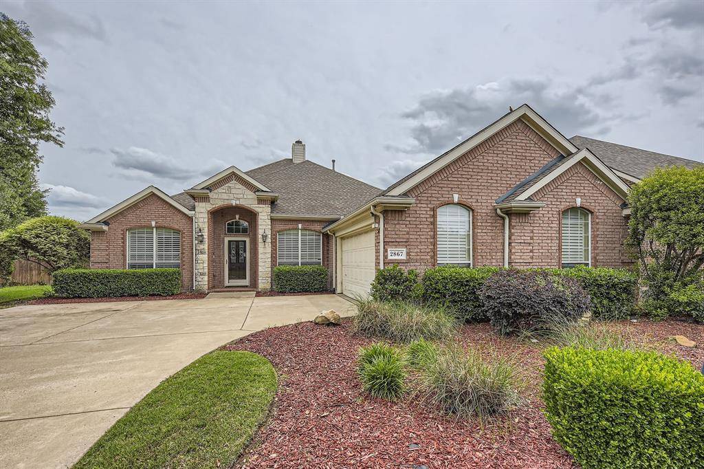 2867 Conrad Lane, Grand Prairie, TX 75052