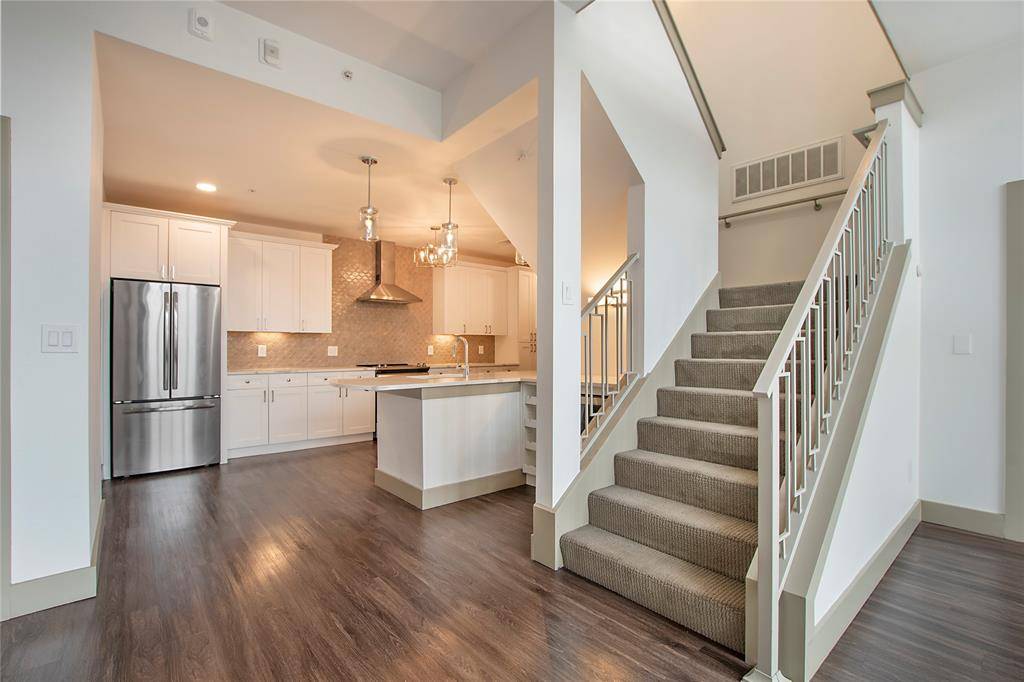 Dallas, TX 75204,2610 Allen Street #3606
