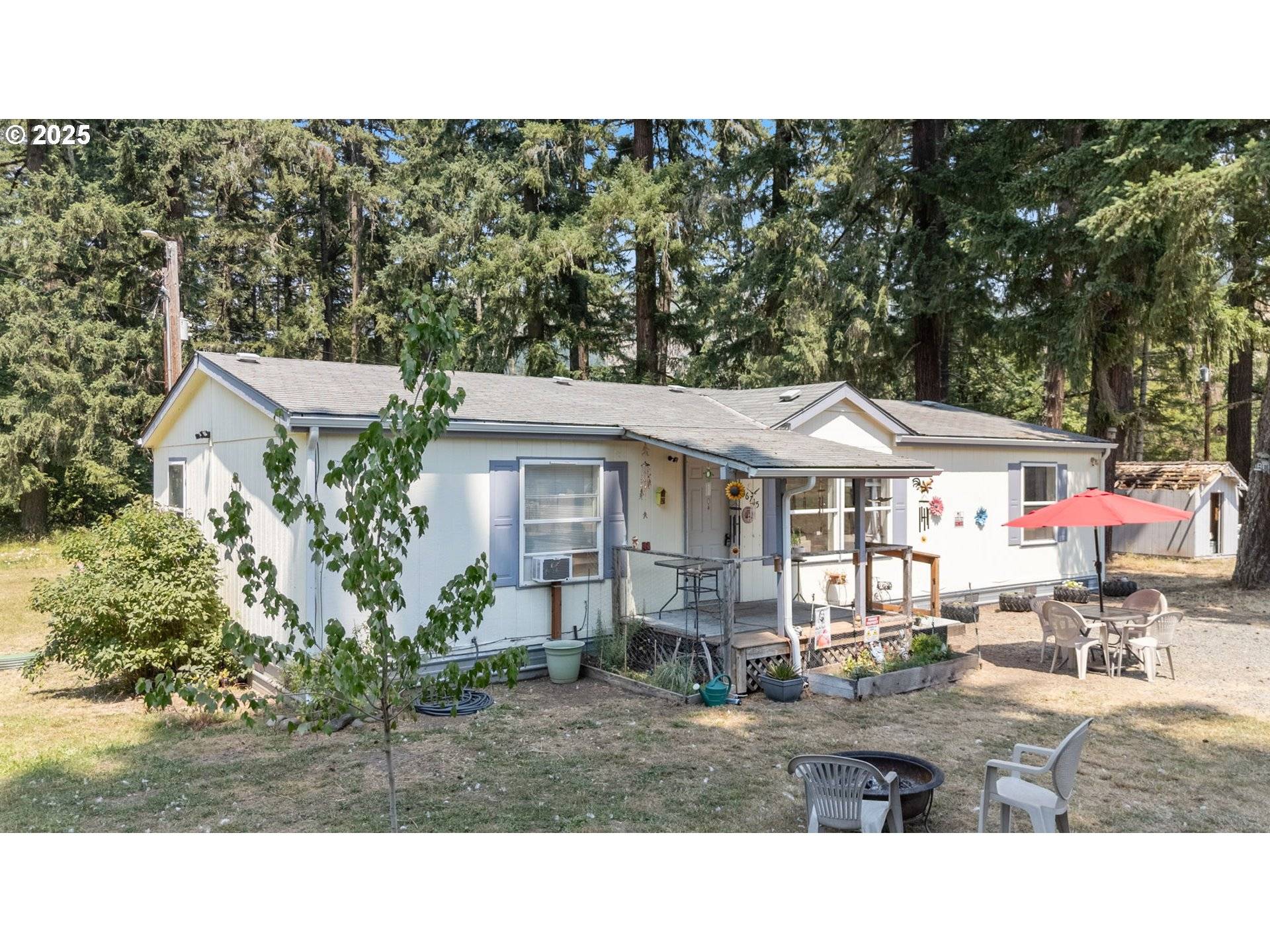 Dorena, OR 97434,36713 Shoreview DR