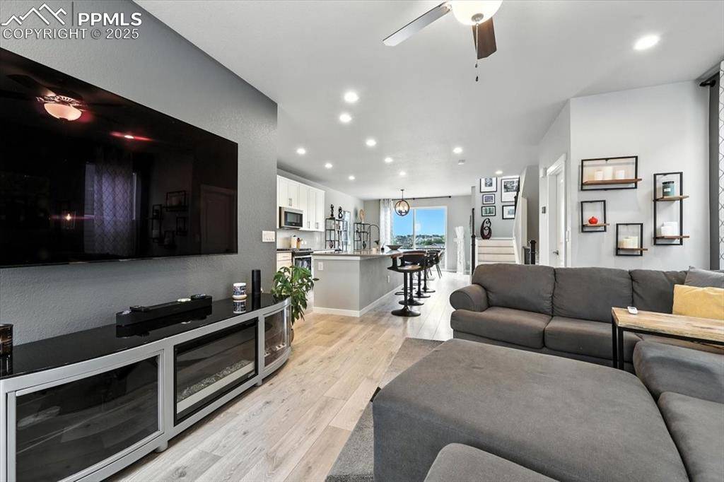 Colorado Springs, CO 80921,1376 Plentiful DR