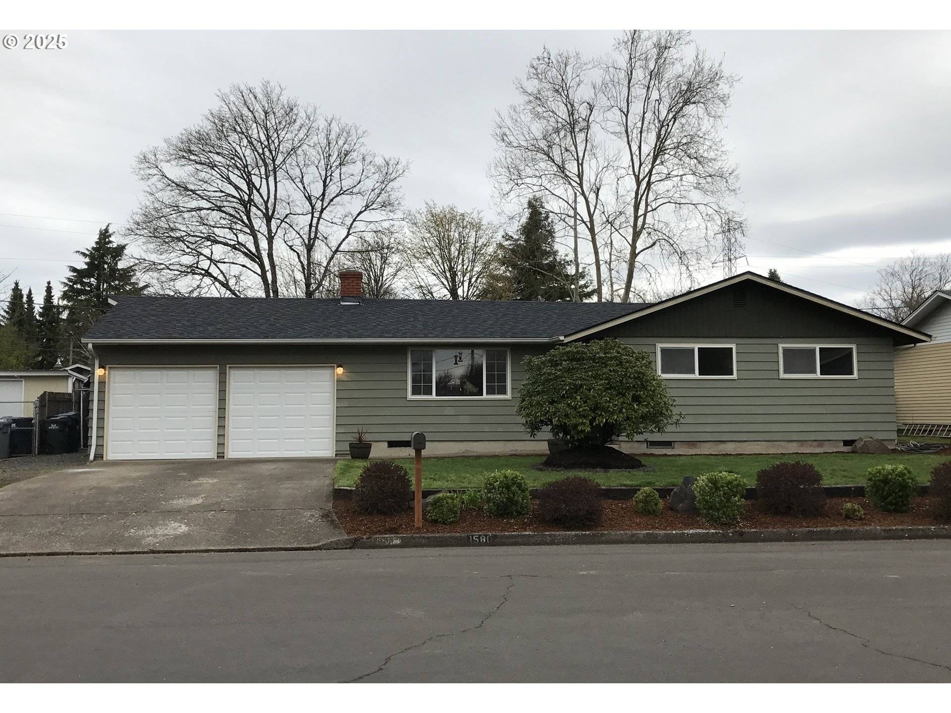 1580 LINDEN AVE, Springfield, OR 97477