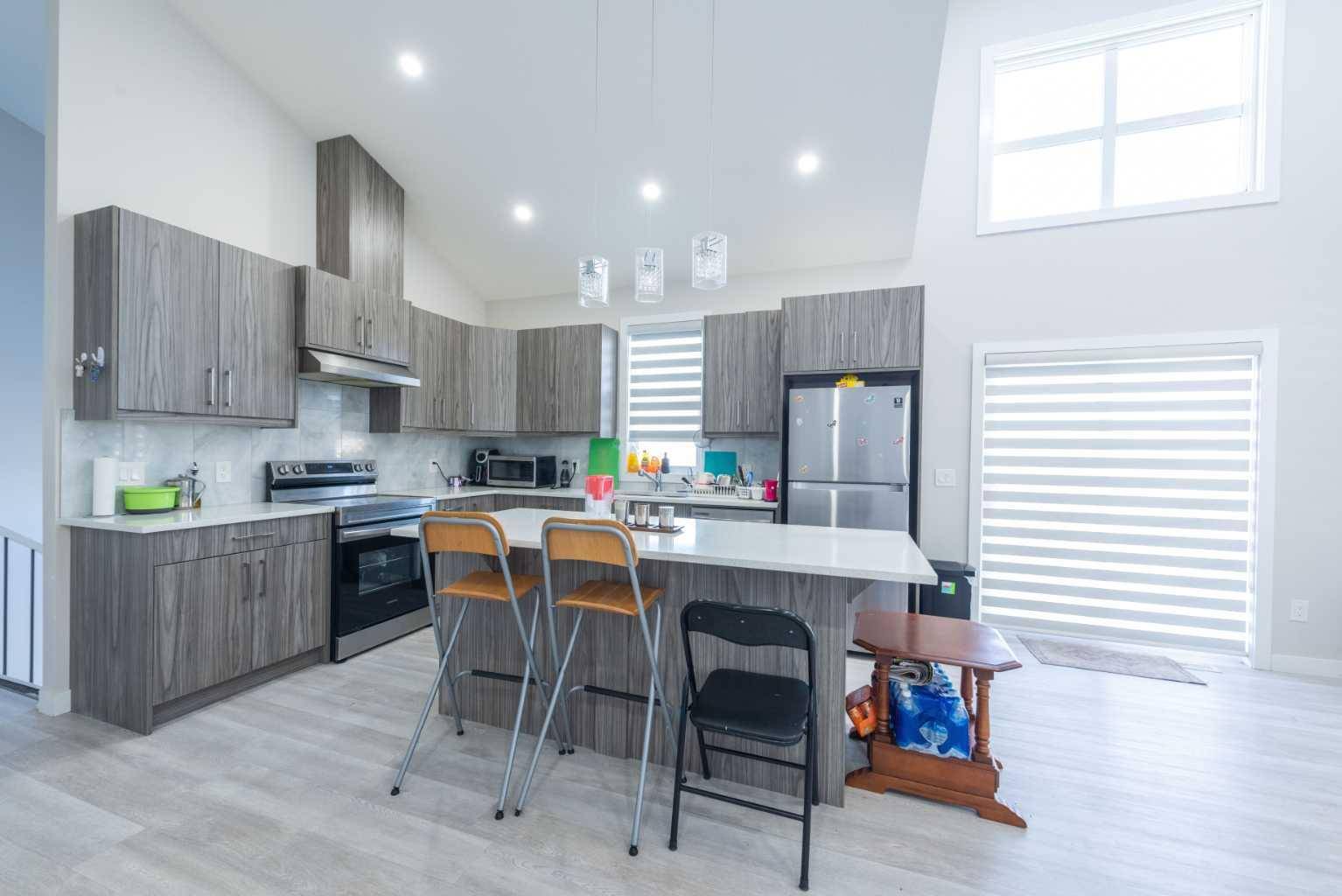 41 7 AVE SE #3, High River, AB T1V 1E9