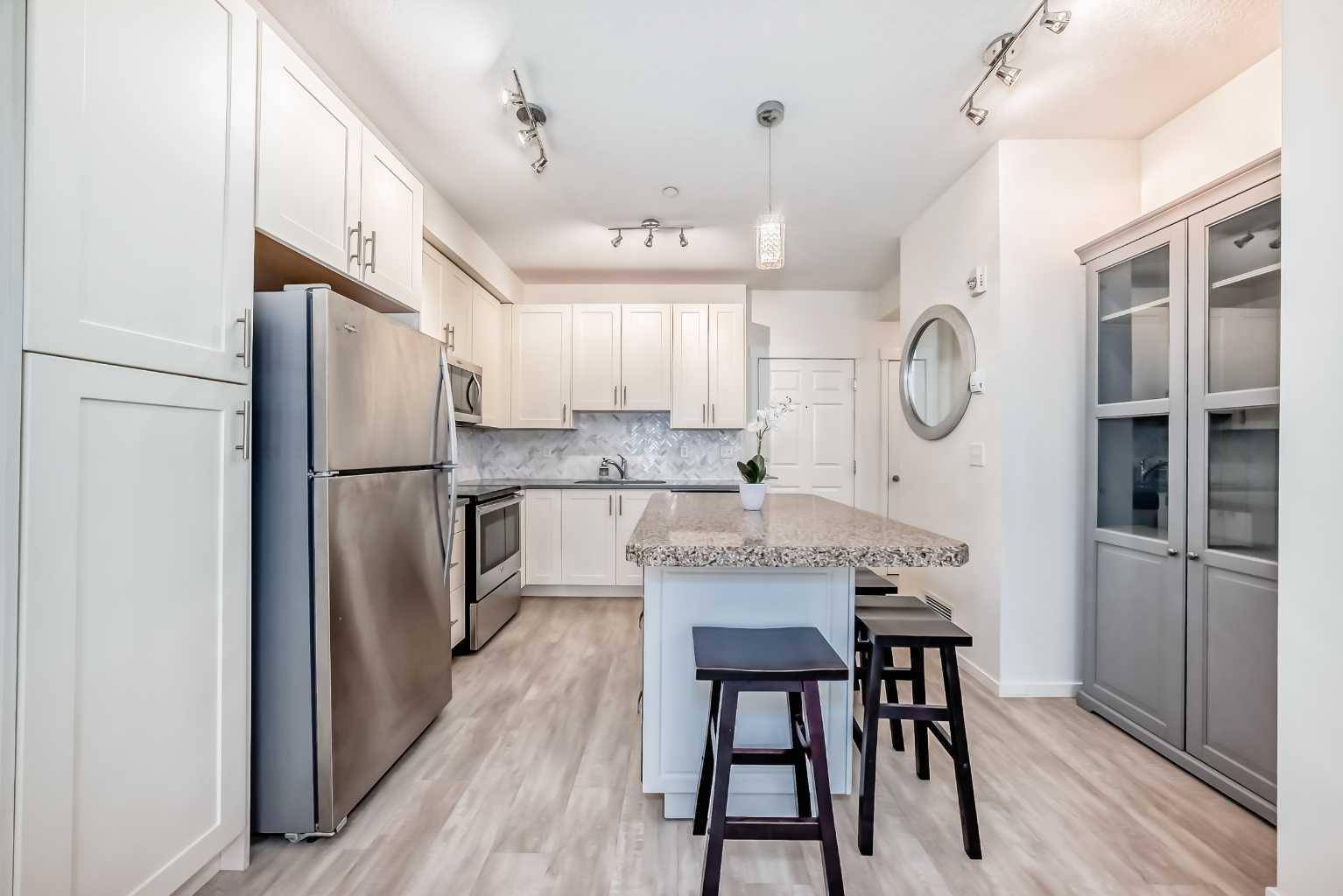 Calgary, AB T2X 3Z6,215 Legacy BLVD SE #3118
