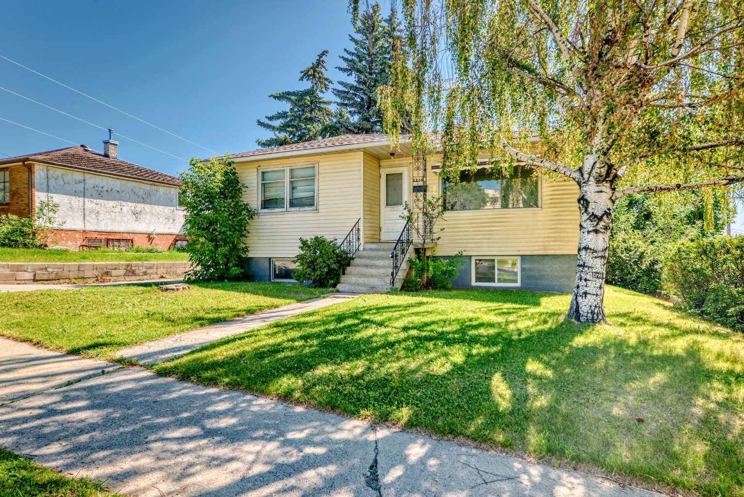 Calgary, AB T2E 2X6,3216 Centre ST NE