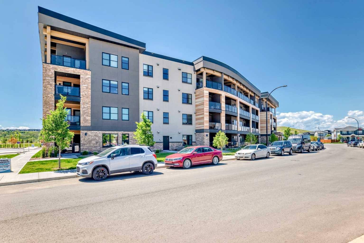 Calgary, AB T2X5K9,55 Wolf Hollow CRES SE #301
