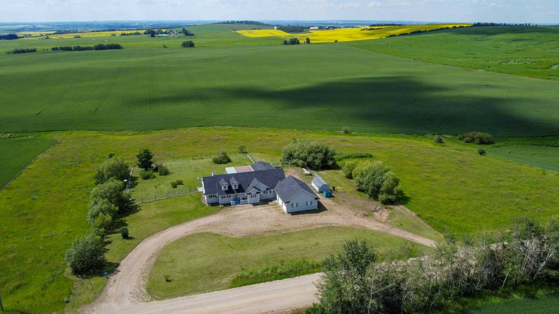 37466 Range Road 263, Rural Red Deer County, AB T4N 5E2