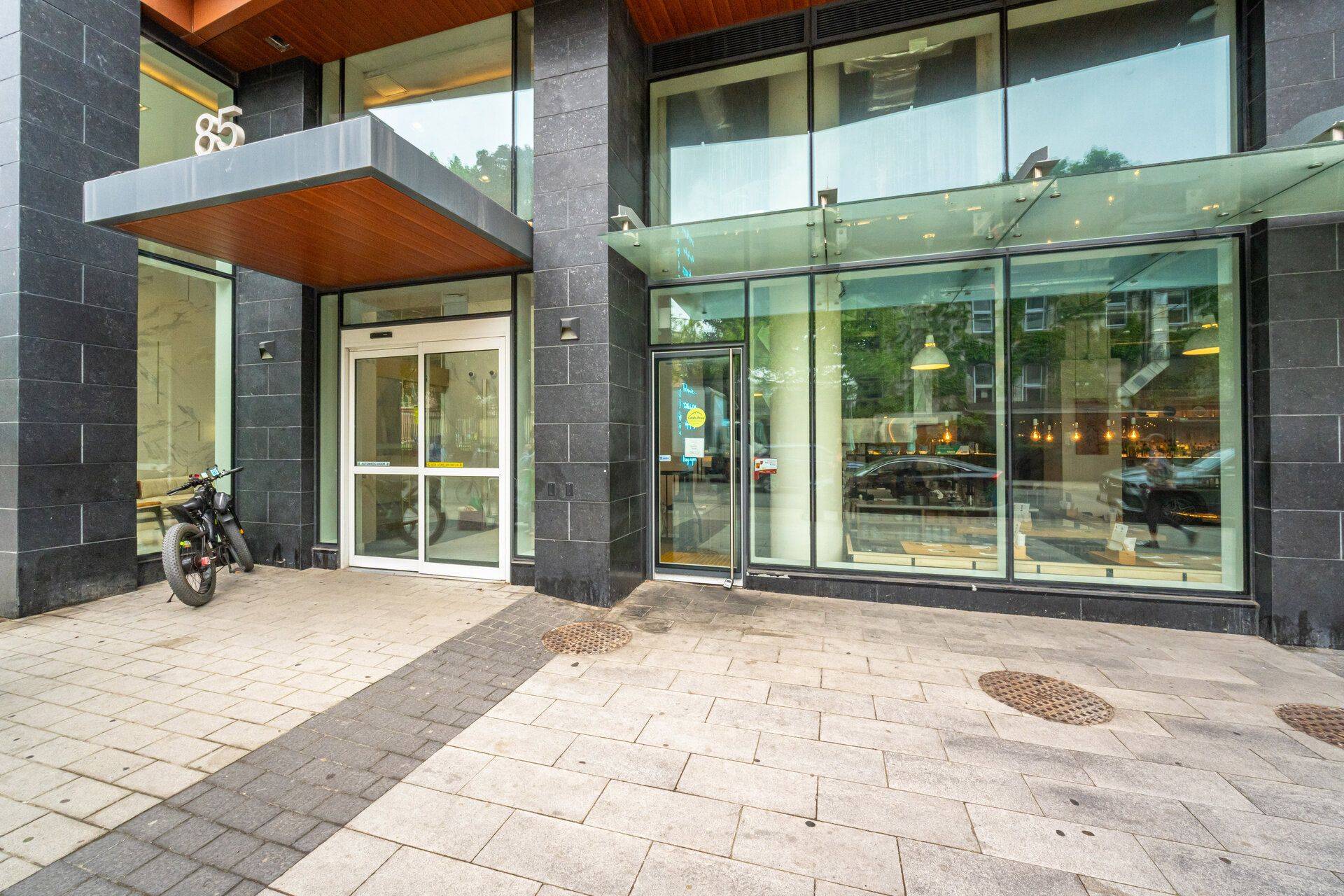 Toronto C08, ON M4Y 0E8,85 Wood ST #4016