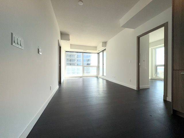 Toronto C15, ON M2K 0J2,27 Mcmahon DR #1502
