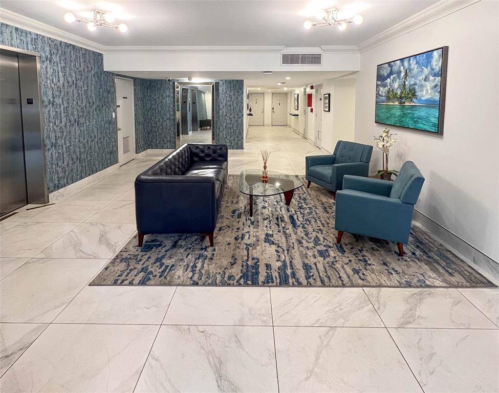 Pompano Beach, FL 33069,806 Cypress Grove Ln #201