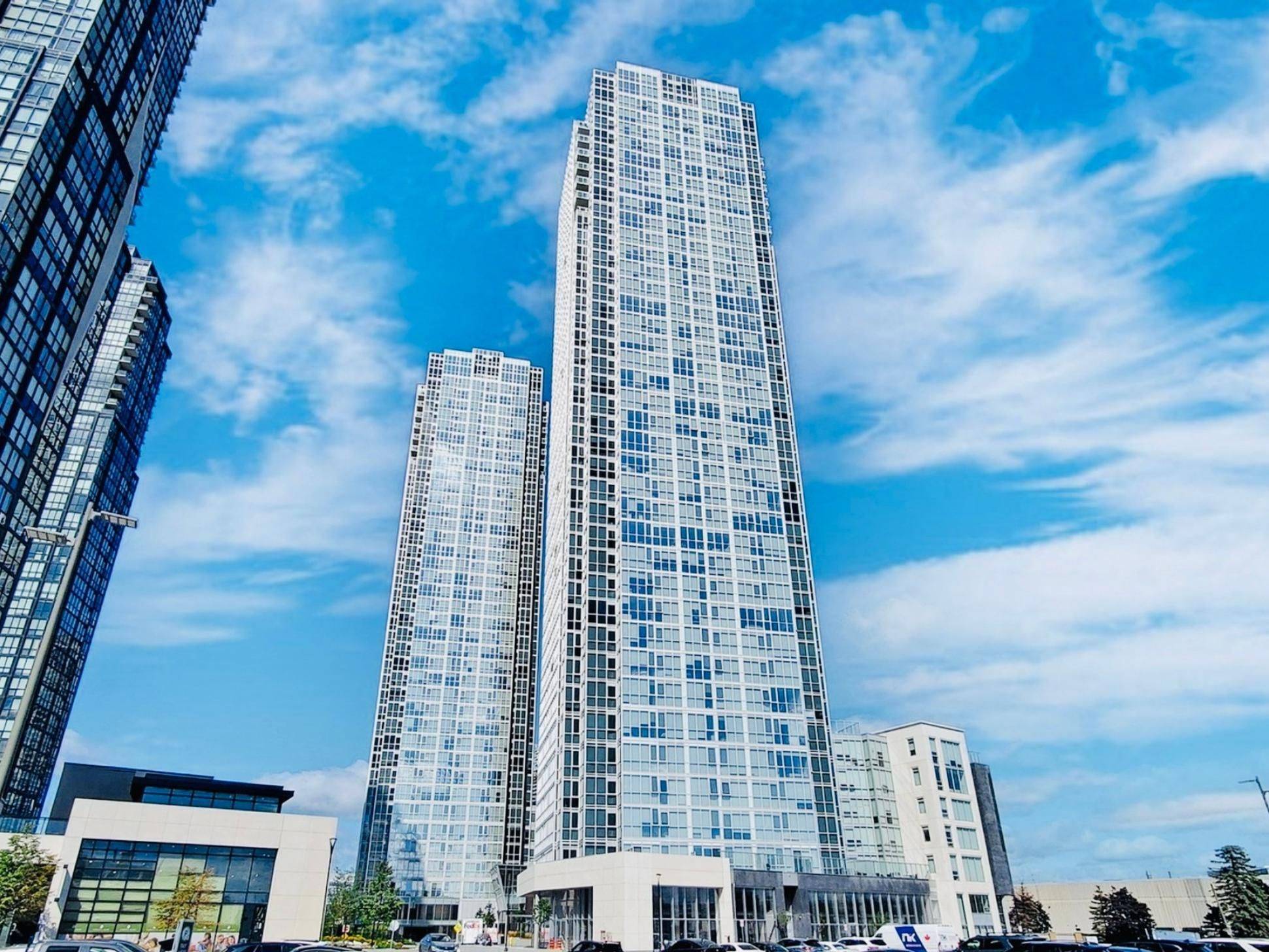 2908 Highway 7 RD #325, Vaughan, ON L4K 0K5