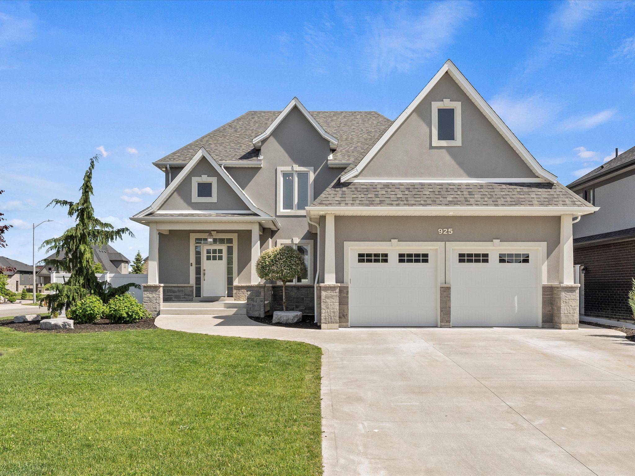 925 Lakewood CRES, Lakeshore, ON N8L 1G6