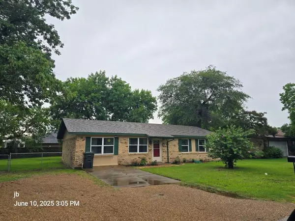 Mabank, TX 75147,106 Mcanally Drive