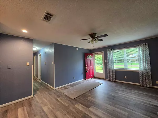 Mabank, TX 75147,106 Mcanally Drive