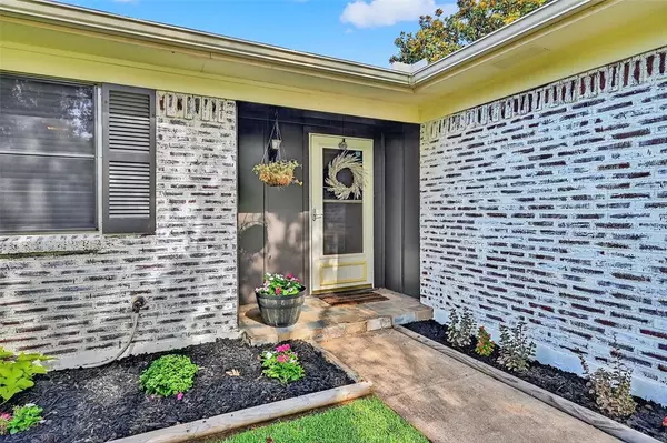Denison, TX 75020,2619 Brookhollow Drive