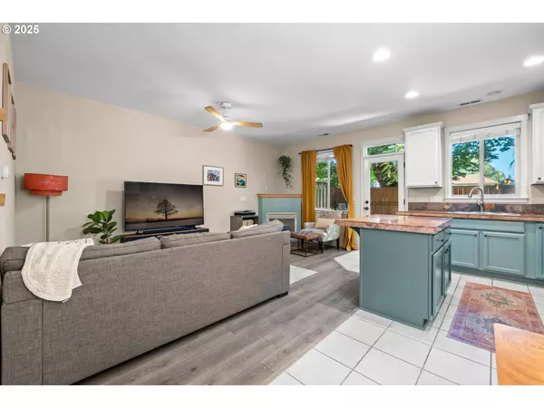 West Linn, OR 97068,1721 DOLLAR ST