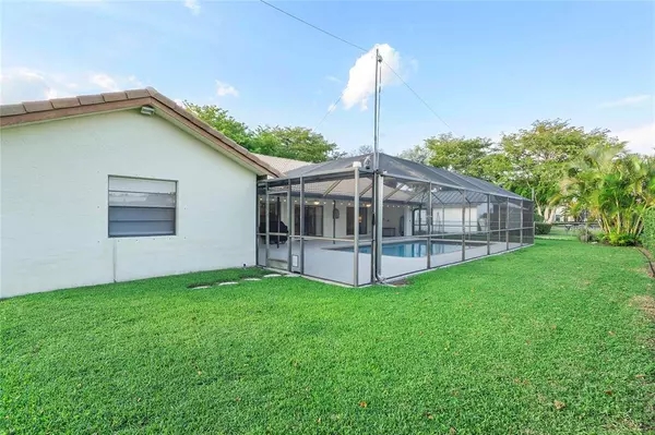 Coral Springs, FL 33071,9950 NW 11th Mnr
