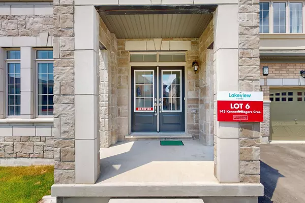 East Gwillimbury, ON L9S 0S1,143 Kenneth Rogers CRES