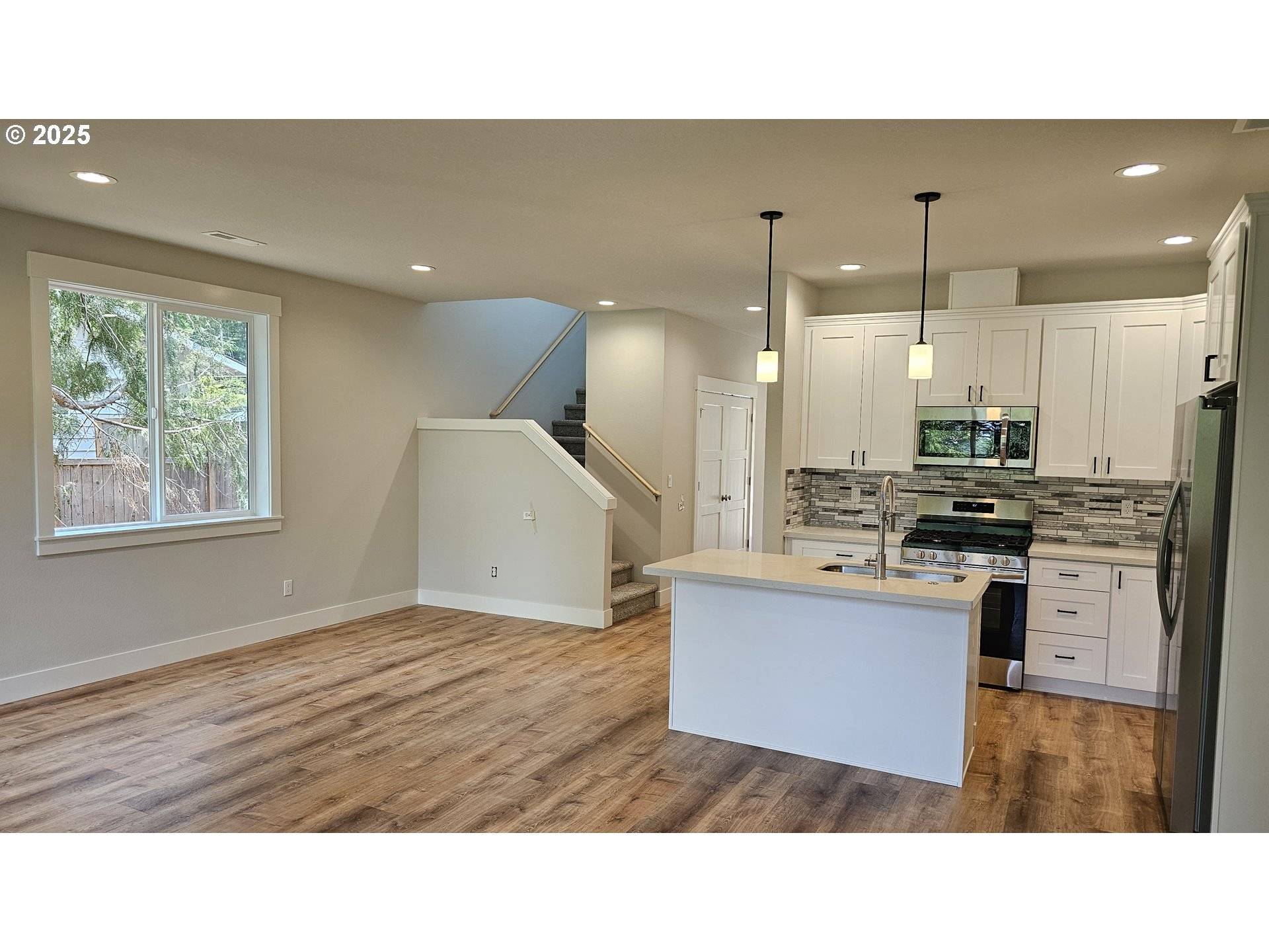 Portland, OR 97266,12145 SE KNAPP LN