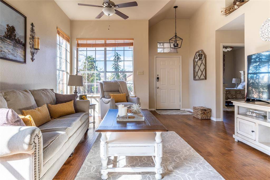 9801 Carmel Valley Drive, Frisco, TX 75035
