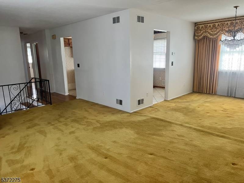 Union Twp., NJ 07083,1210 Barbara Ave