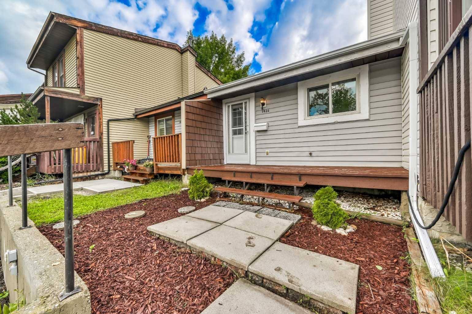 1426 Ranchlands WAY NW, Calgary, AB T3G1R2