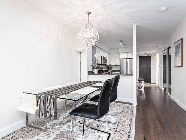 Toronto C09, ON M4W 3W9,388 Bloor ST E #1006