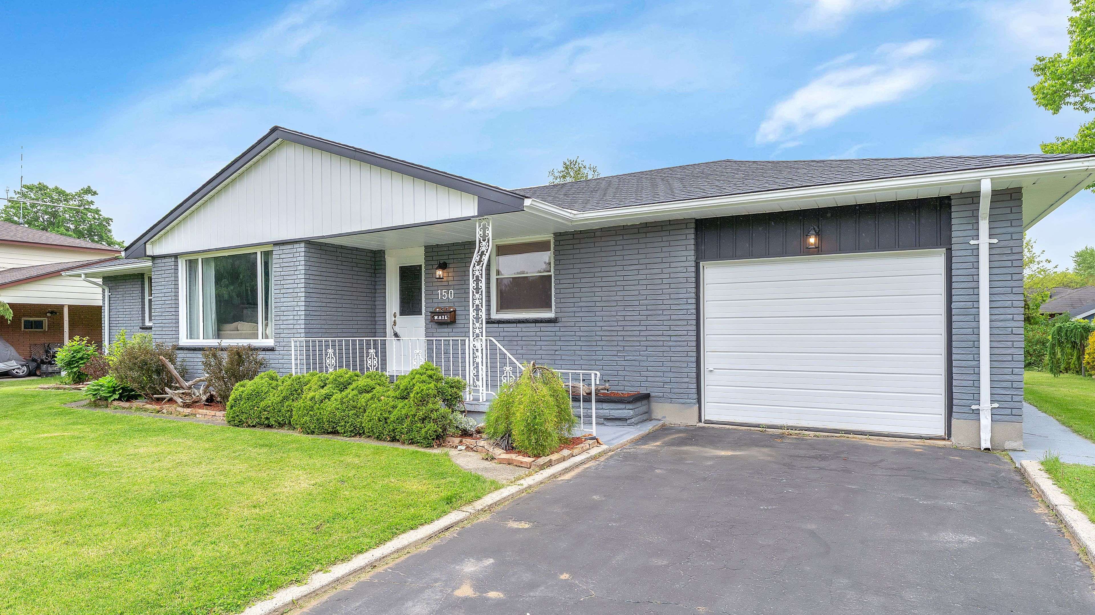 Aylmer, ON N5H 2N8,150 Rutherford AVE