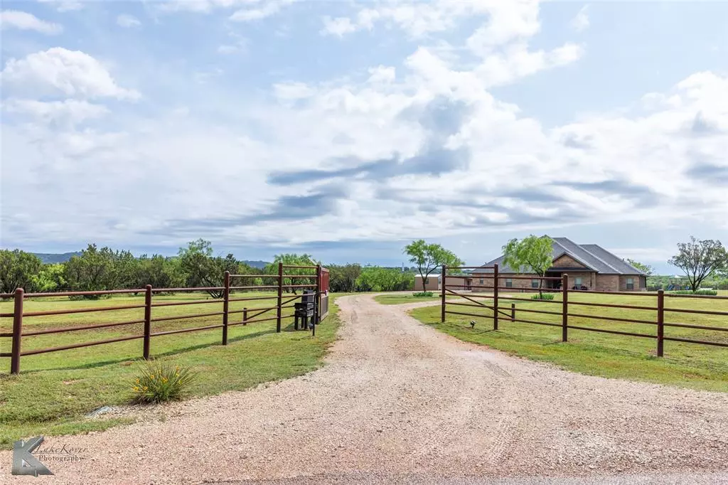 Tuscola, TX 79562,453 County Road 151