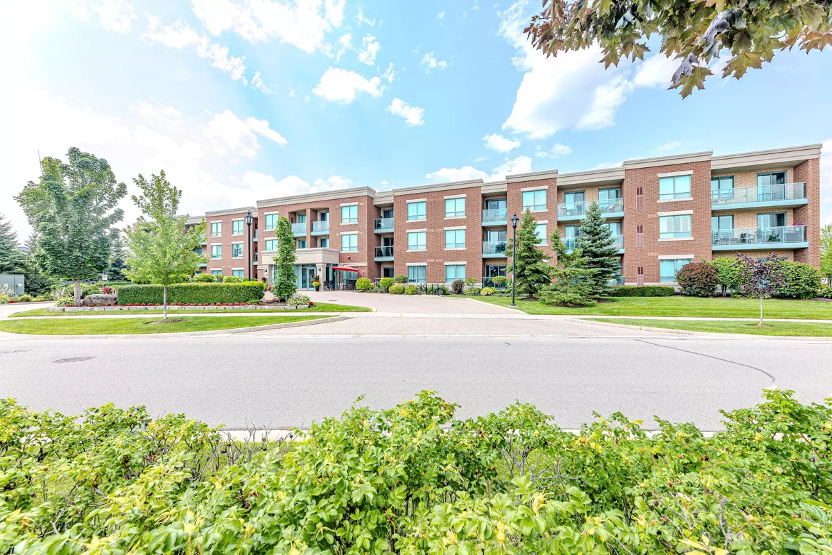 Brampton, ON L6R 3X6,60 Via Rosedale WAY #202