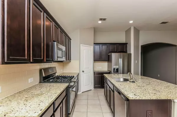 Fort Worth, TX 76052,617 Saguaro Drive