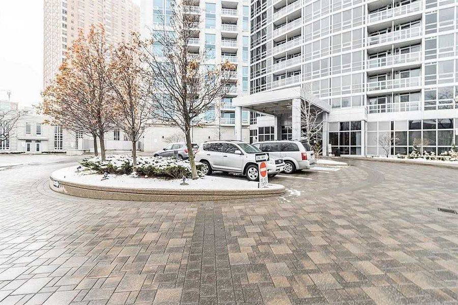 Toronto E09, ON M1P 5E4,83 Borough DR #1201