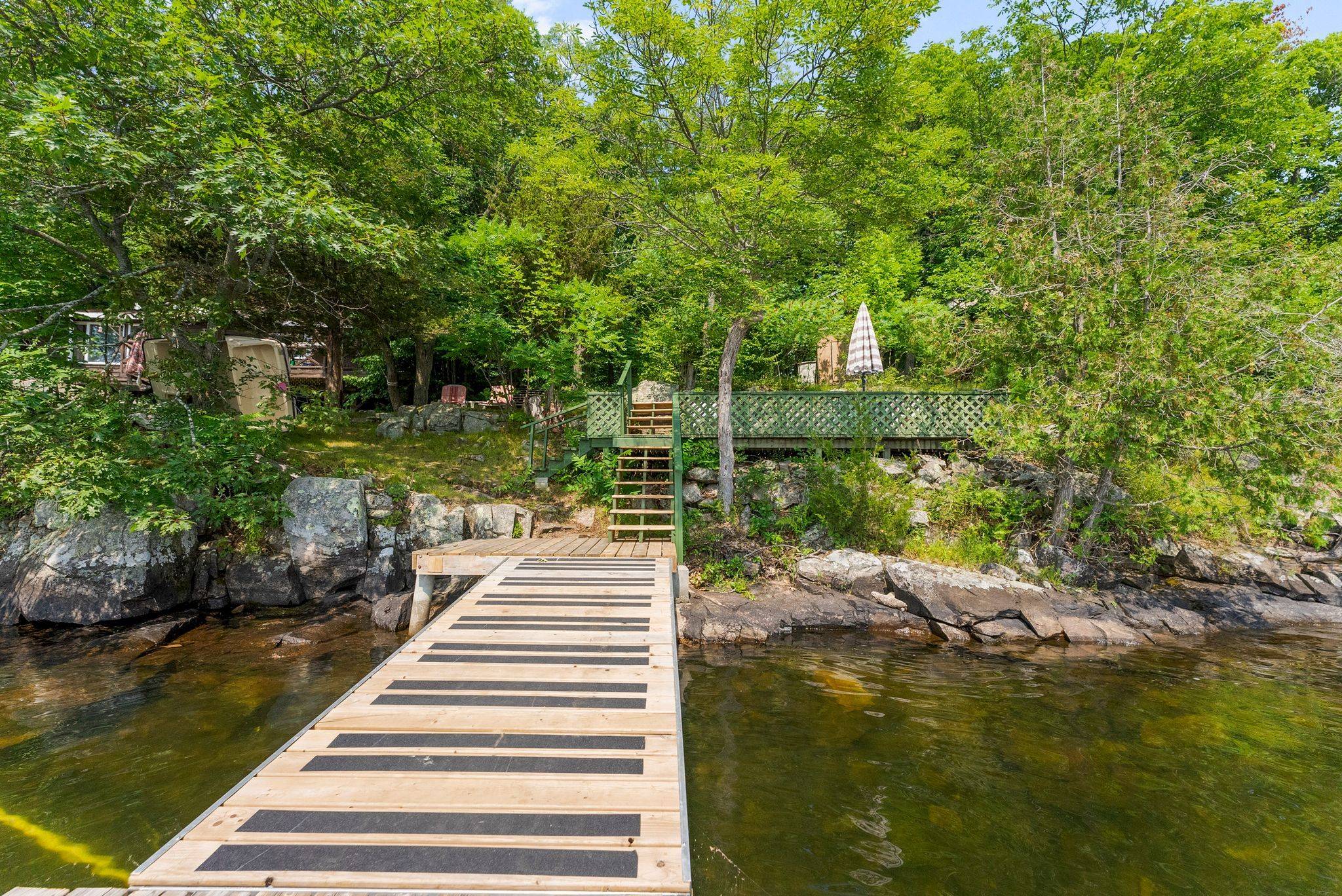 Frontenac, ON K0H 2B0,69 Partridge LN