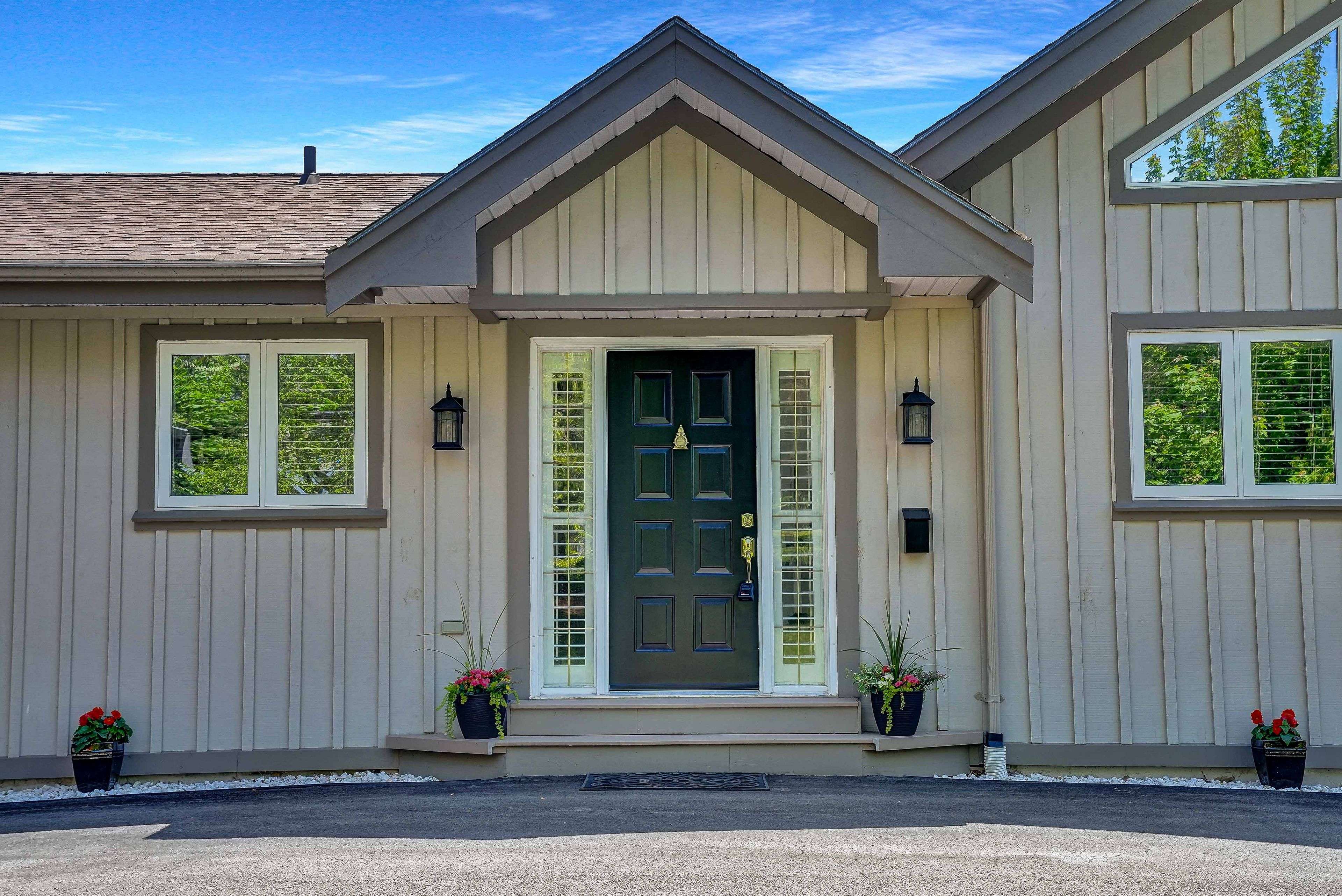Prince Edward County, ON K0K 2T0,43 Smiths Bay AVE