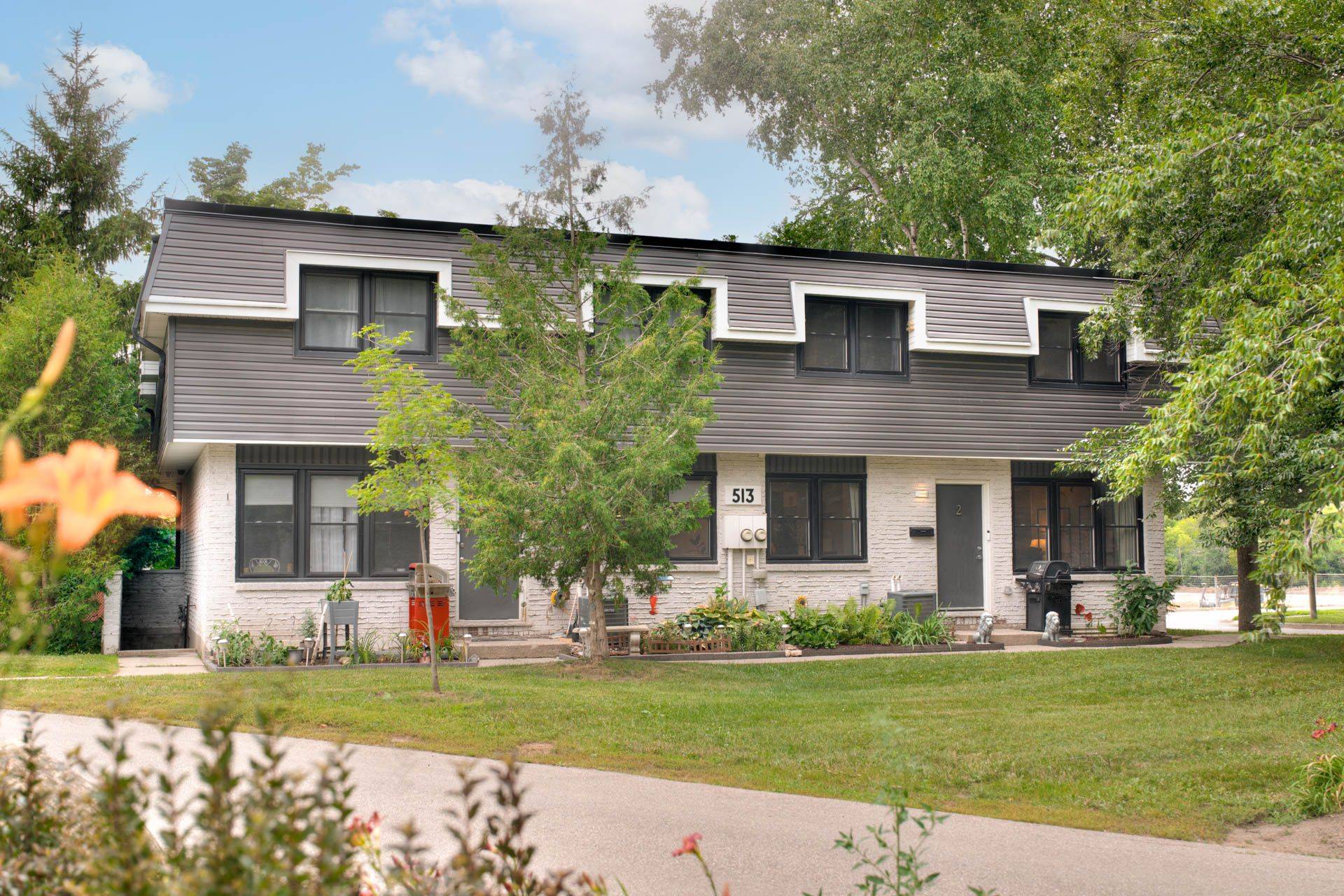 513 Quiet PL #2, Waterloo, ON N2L 5L6