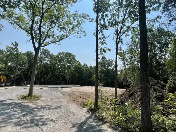 Quinte West, ON K8V 5P6,301 Stockdale RD