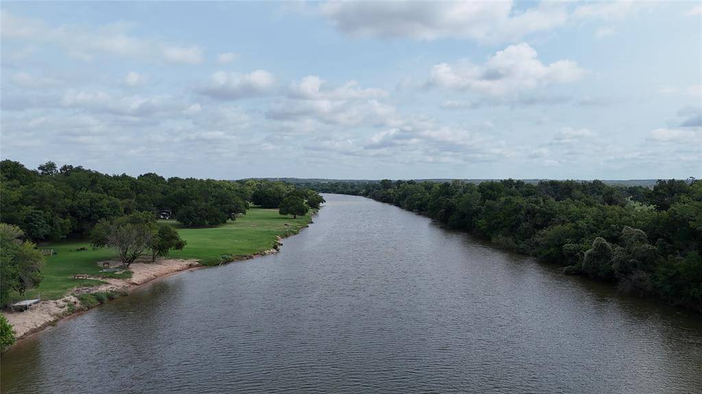 Weatherford, TX 76087,218 Kickapoo Trail