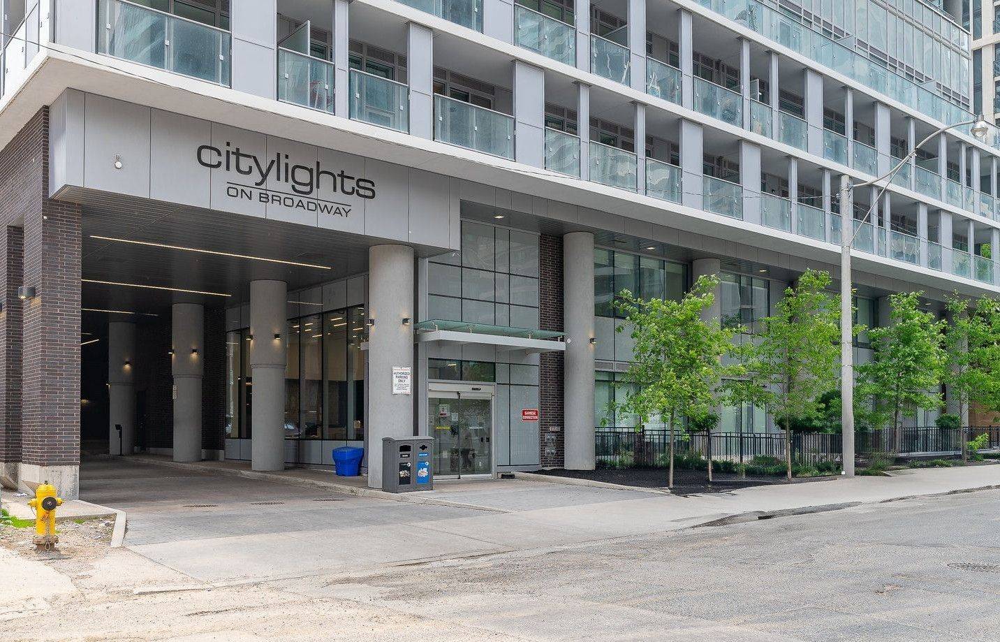 Toronto C10, ON M4P 0E3,99 Broadway AVE #712