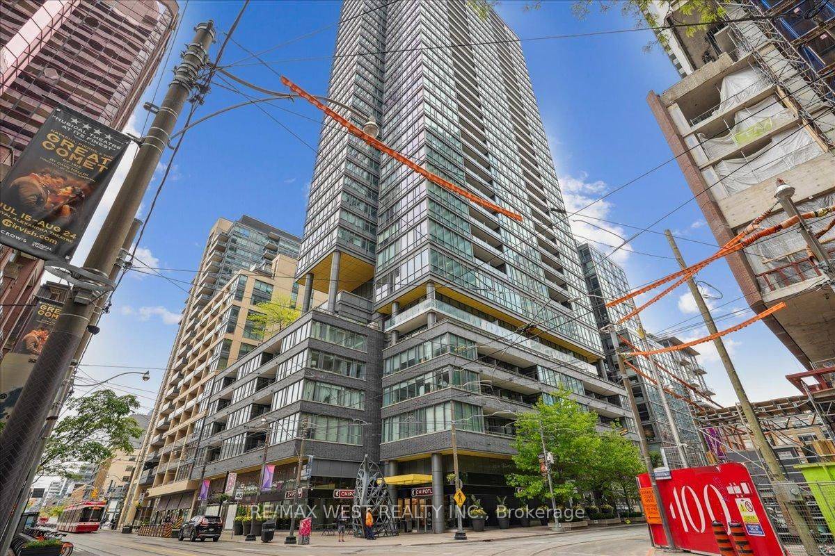 8 Charlotte ST #1106, Toronto C01, ON M5V 0K4